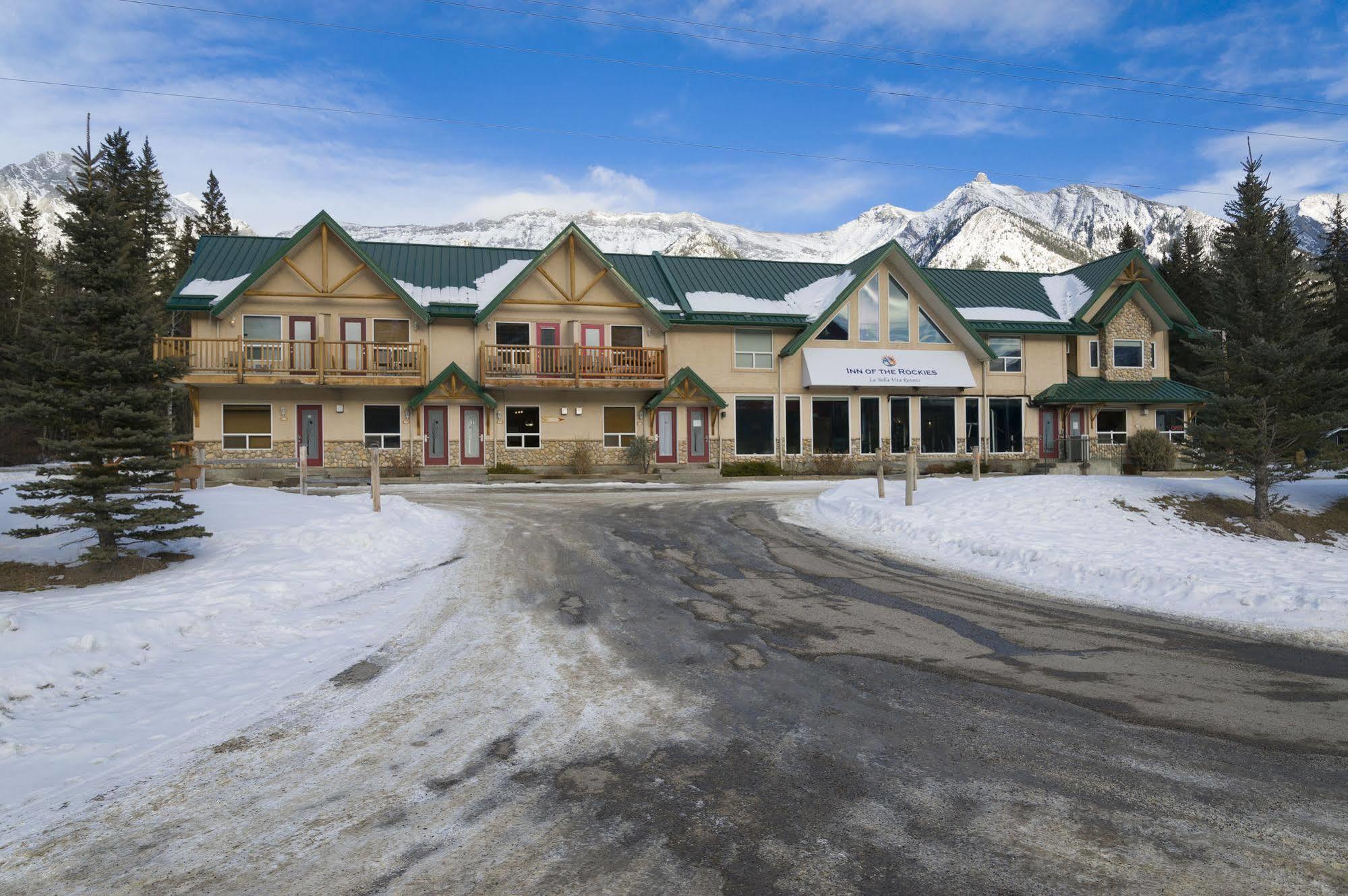 Inn Of The Rockies Канмор Екстериор снимка